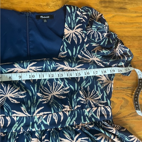 Madewell Floral Ruffle-Sleeve Midi Dress in Oasis Palms Navy size M Boho - Picture 13 of 16